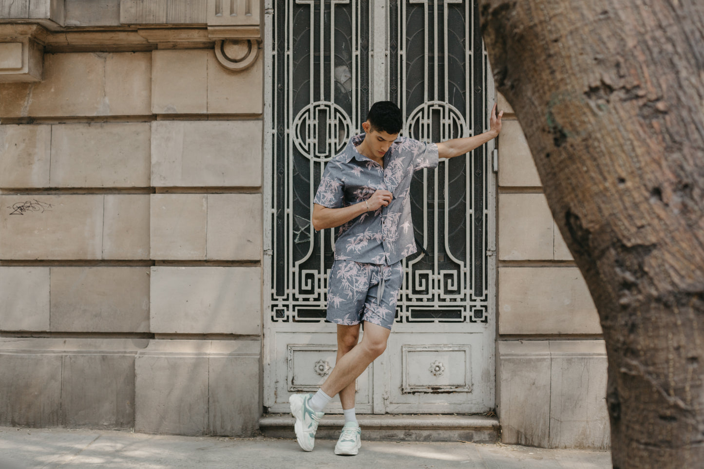 Bermuda algodón palmeras rosas